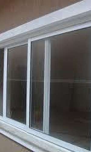 Caixilhos de alumínio sob medida Caixilhos de alumínio sob medida