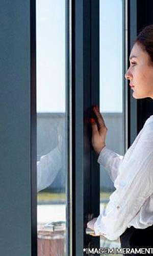 Porta de correr de alumínio Porta de correr de alumínio