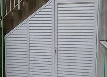 Porta de correr em alumínio Porta de correr em alumínio